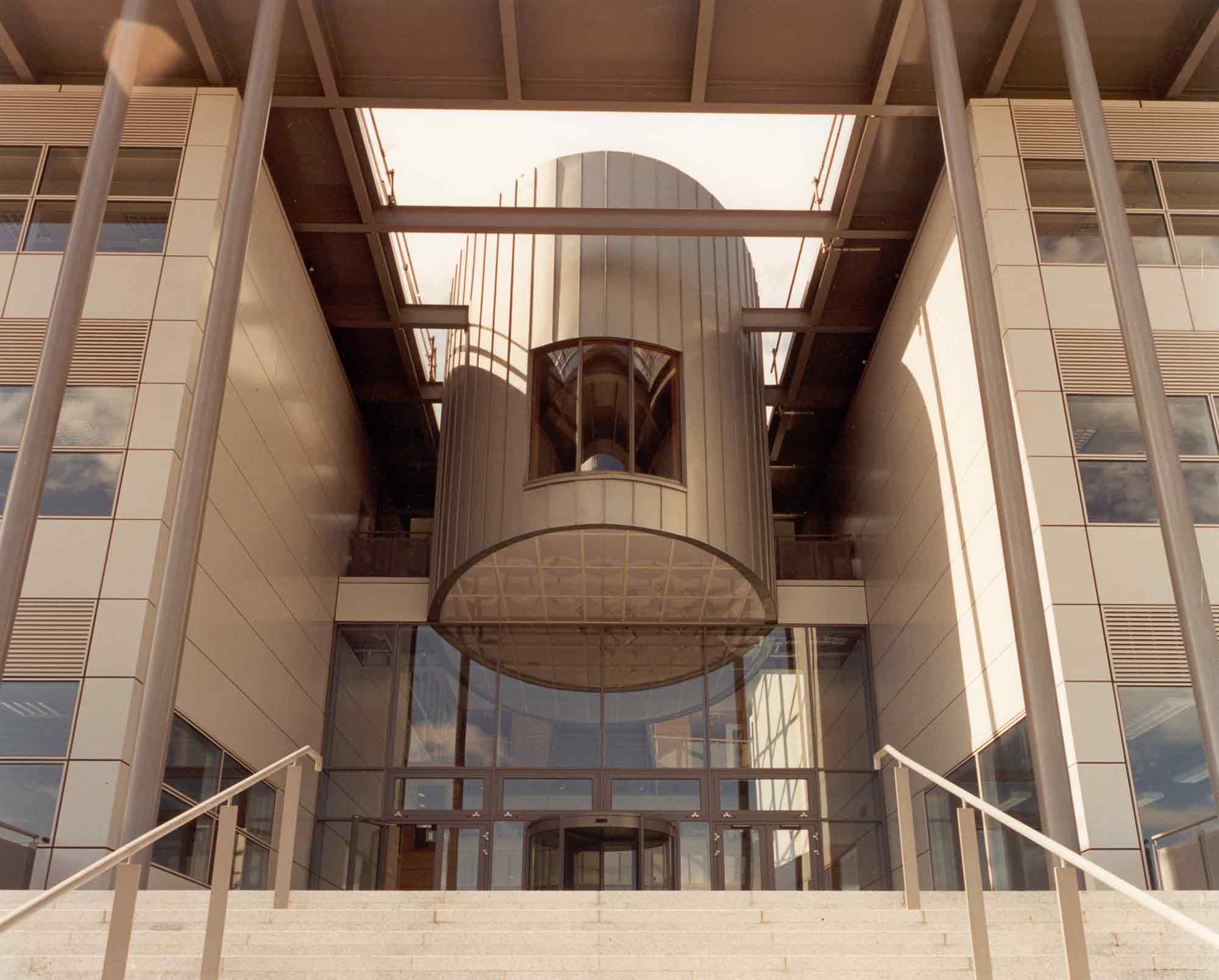 DCU Science & Research Faculty Building John Paul Construction